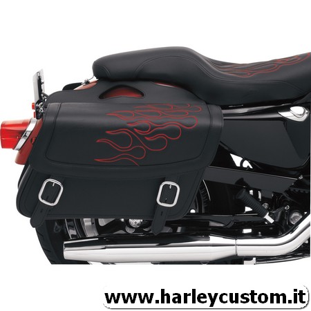 Vendita online ricambi e accessori moto custom e Harley Davidson,  telaietti,borse,fari,tagliando,caschi,piastre,manubri,frecce,pneumatici